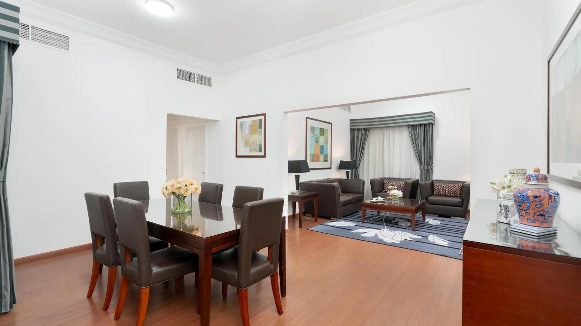 Golden Sands Hotel & Residences Charjah 4*,  Émirats arabes unis